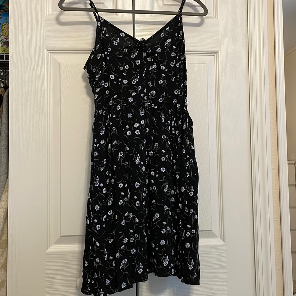 H&M • Sun Dress